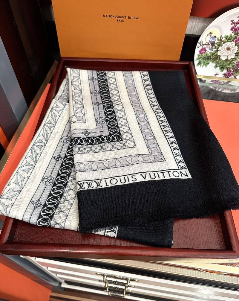 Louis Vuitton Scarf